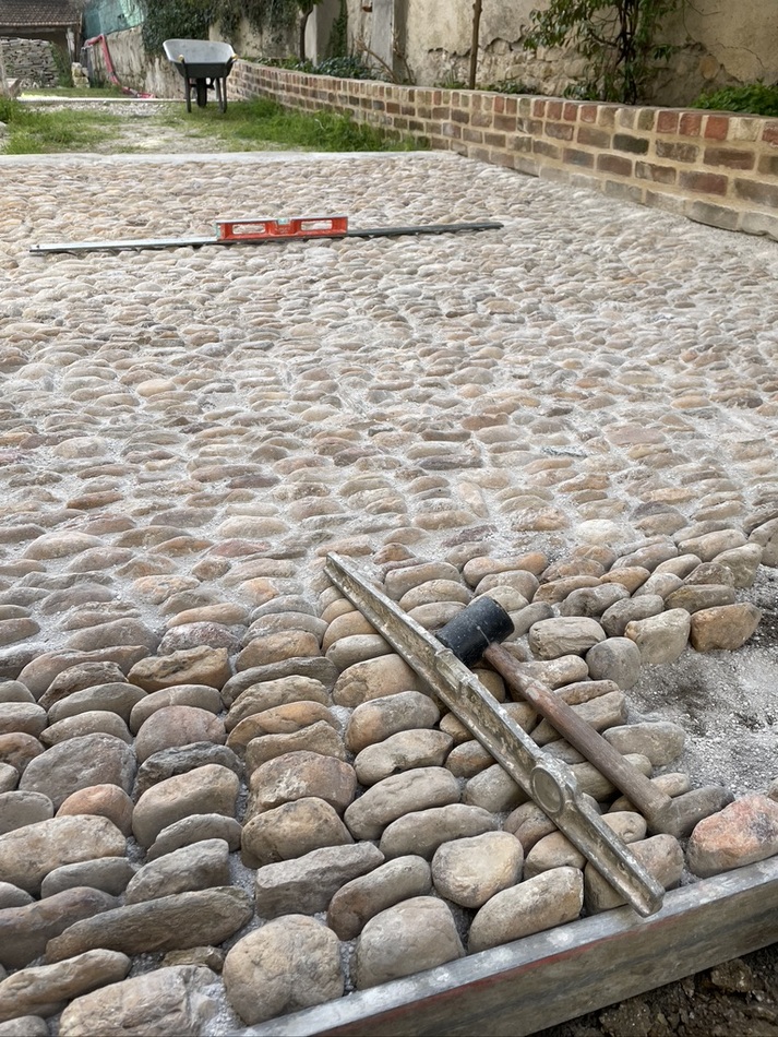 Outils pour réaliser une calade